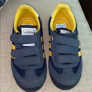Adidas  kids shoes - size 10.5